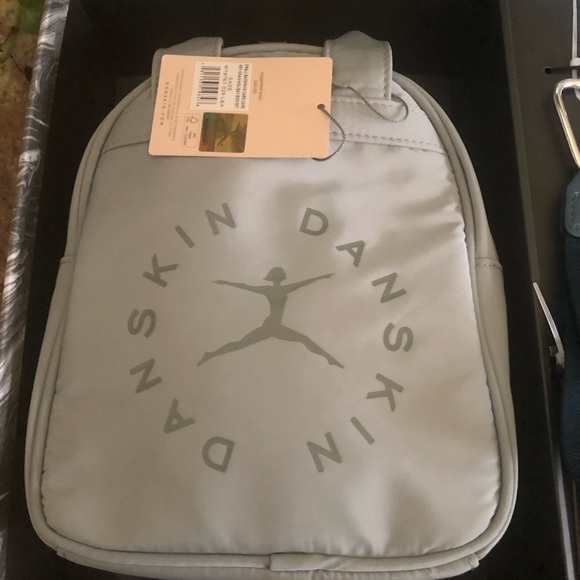 Danskin Small Backpack 🎒 Card Case Key 🔑 Chain Holiday Box 📦 Set NWT - Picture 2 of 9